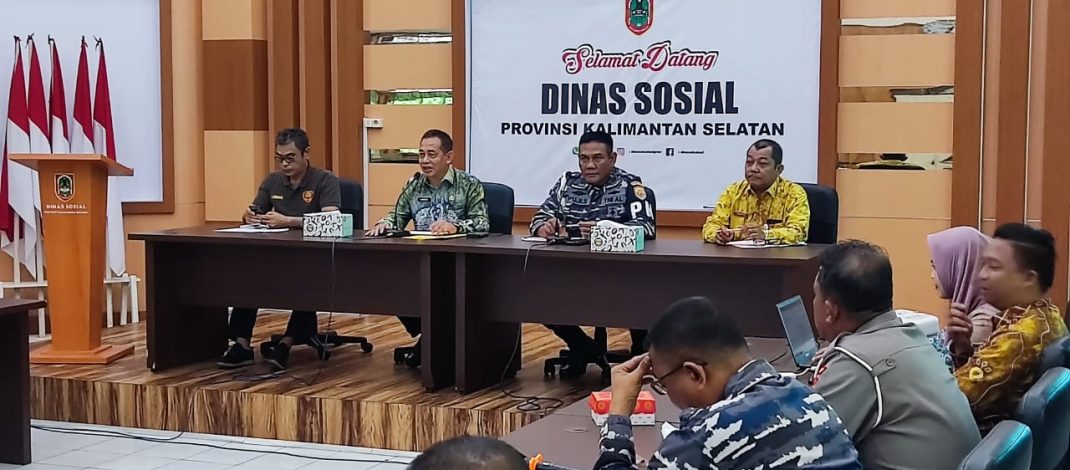 Pemprov Kalsel Gelar Rapat Persiapan Peringatan HUT Proklamasi Gubernur Tentara ALRI Divisi IV Pertahanan Kalimantan ke-75