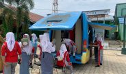 Dispersip Kalsel Road Show Perpustakaan Keliling Sekolah di Daerah