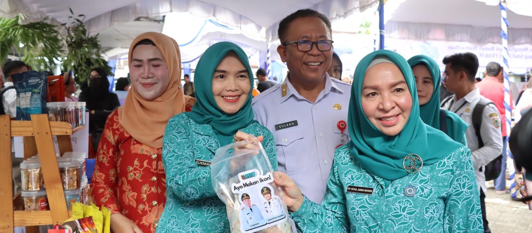 Dislutkan Kalsel Bagikan Ikan Gratis di Pasar Murah